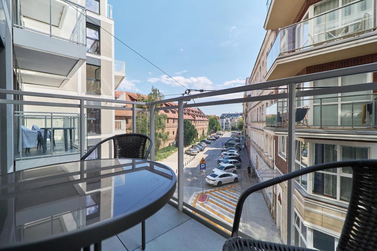 Apartments Wroclaw Jana Pawla II With Free Parking Wroclaw By Noclegi Renters Экстерьер фото